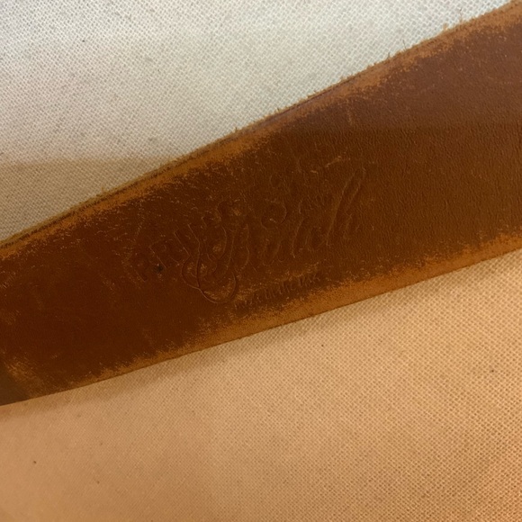 Brown Leather Belt with Silver Montana Buckle. Size S - Picture 3 of 4